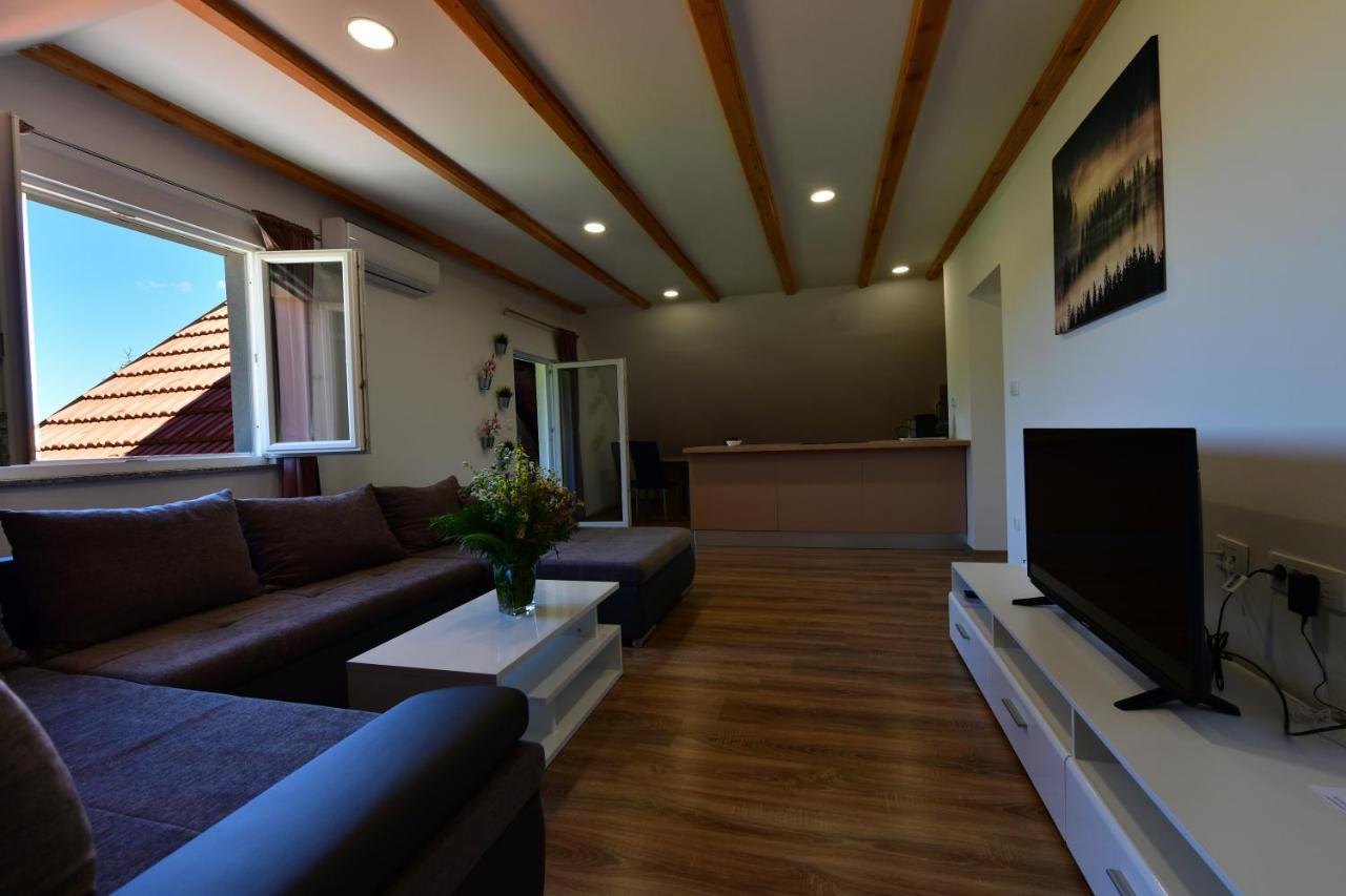 Apartman Vito Saborsko Ngoại thất bức ảnh