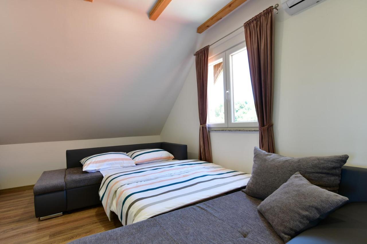 Apartman Vito Saborsko Ngoại thất bức ảnh